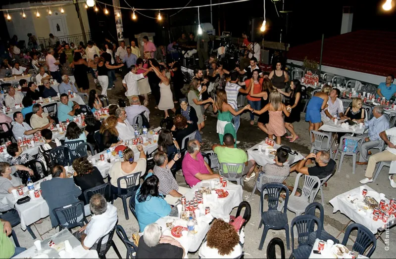 Πανηγύρι τον Δεκαπενταύγουστο – φωτογραφία 4 από 7