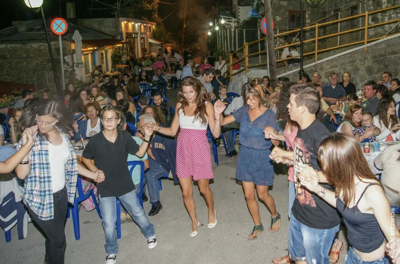 Πανηγύρι τον Δεκαπενταύγουστο – φωτογραφία 5 από 7